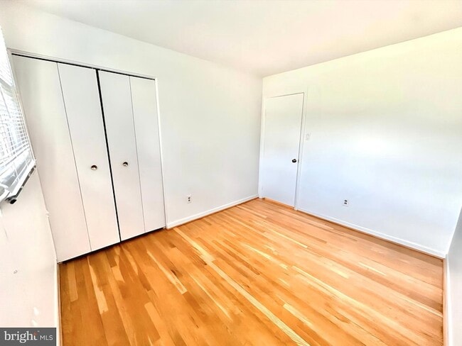 Building Photo - 10202 McGovern Dr