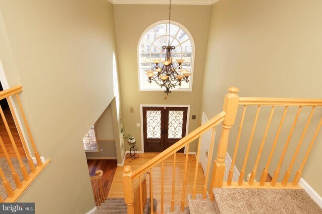 Building Photo - 43 Pickering Dr