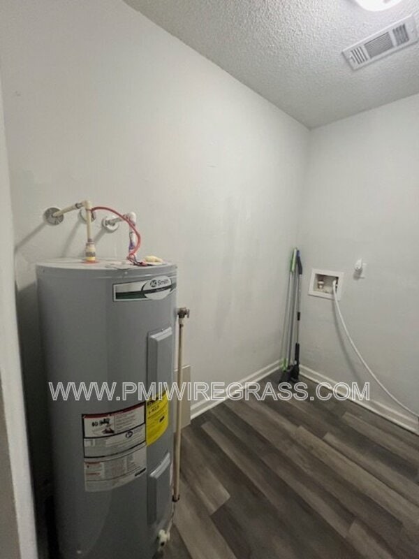 Building Photo - 24 Old Mcray Mill Rd