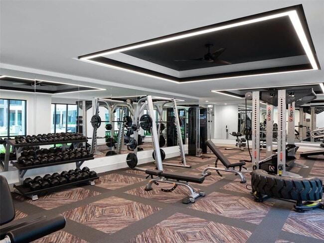 Building Photo - 4641 Montrose Blvd