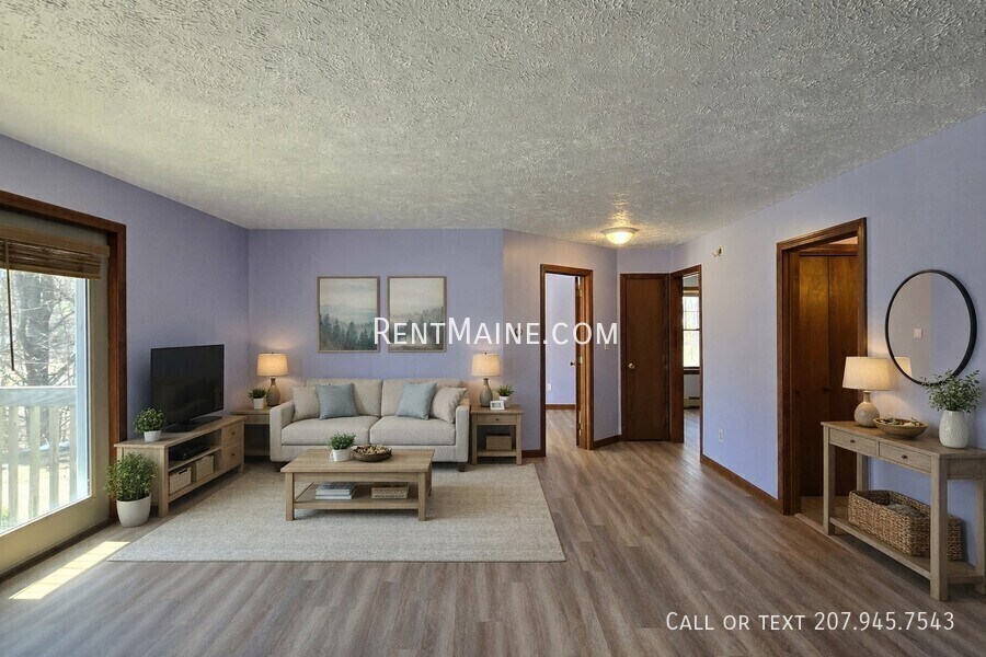 Building Photo - 10 Hartley St