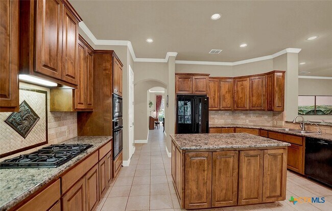 Building Photo - 8815 Cherokee Path