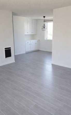 Building Photo - 2012 Ruhland Ave