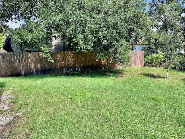 Building Photo - 6338 Lenape Ln