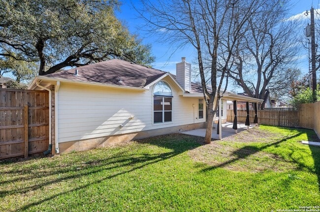 Building Photo - 963 River Rock