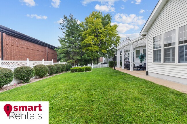 Building Photo - 944 Wellesley Pl Dr