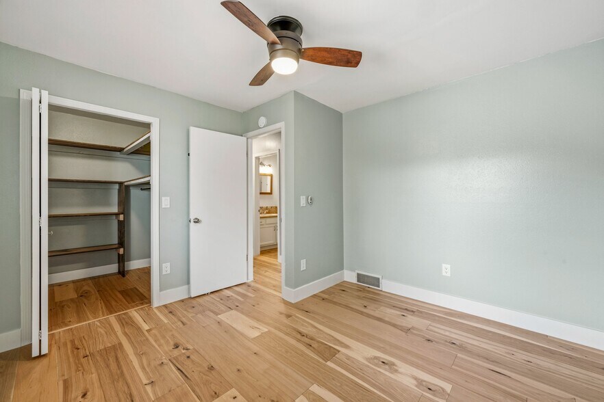Building Photo - 244 Wadsworth Cir