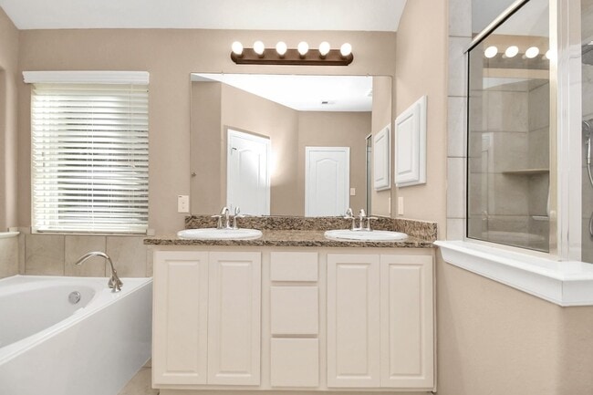 Building Photo - 7 Tidwilow Pl