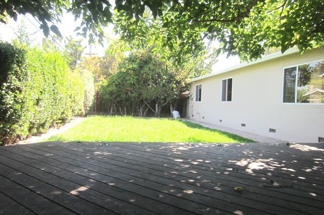 Building Photo - Spacious Home in Cupertino, Hardwood Floor...