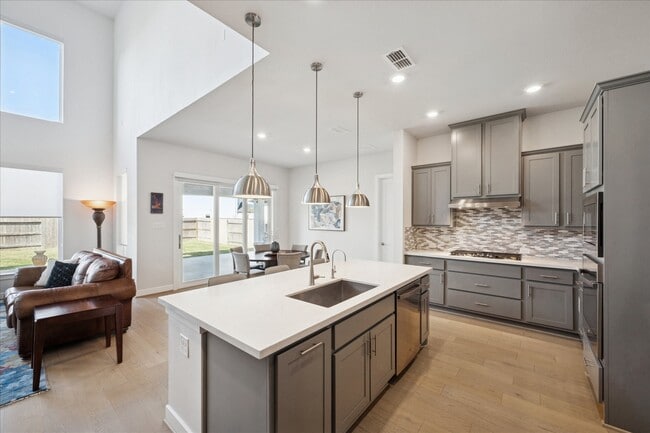 Building Photo - 2238 Mason Terrace Dr