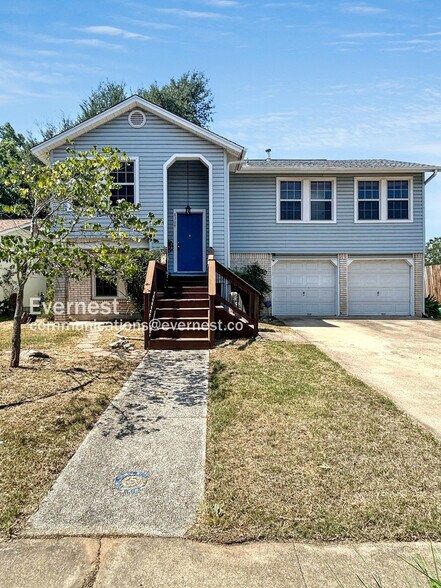 Primary Photo - 8309 Wexford Dr