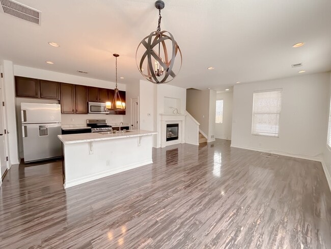 Building Photo - 2846 Iola St