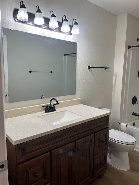 Building Photo - 8784 Par Ln