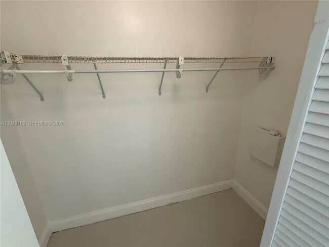 Building Photo - 10773 Cleary Blvd