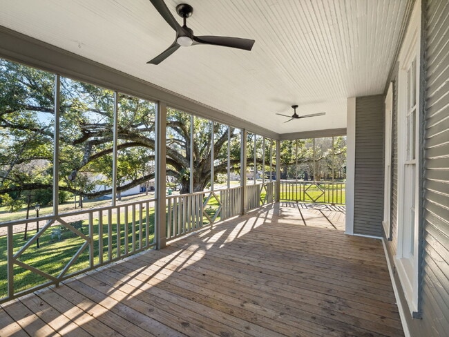 Building Photo - Enchanting 4-bedroom, 3-bathroom historical home