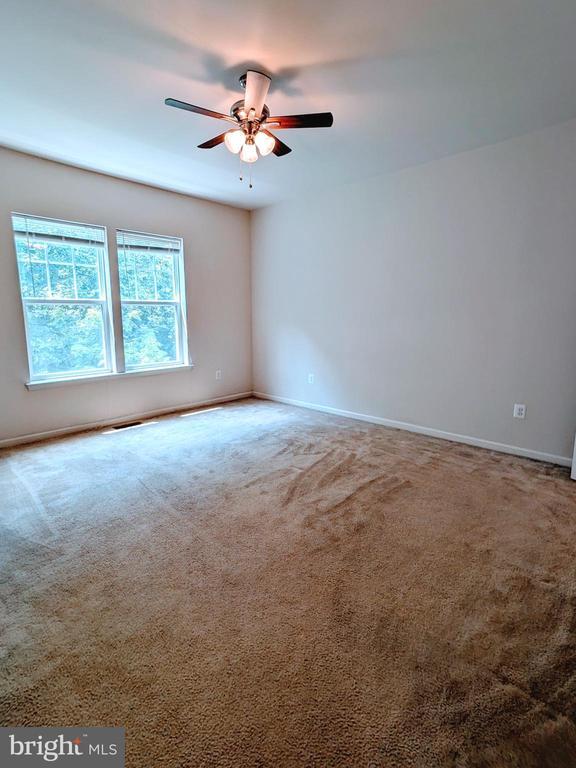 Building Photo - 22404 Glenbow Way