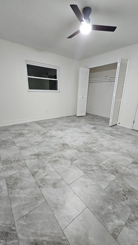 Building Photo - 741 Fairhaven St NE