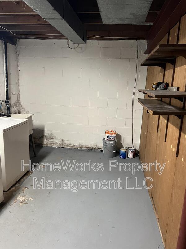 Building Photo - 462 Norvelle Ct