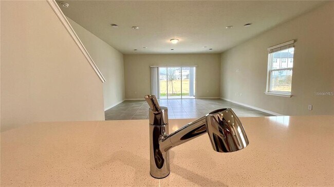 Building Photo - 2855 Stunning Ave