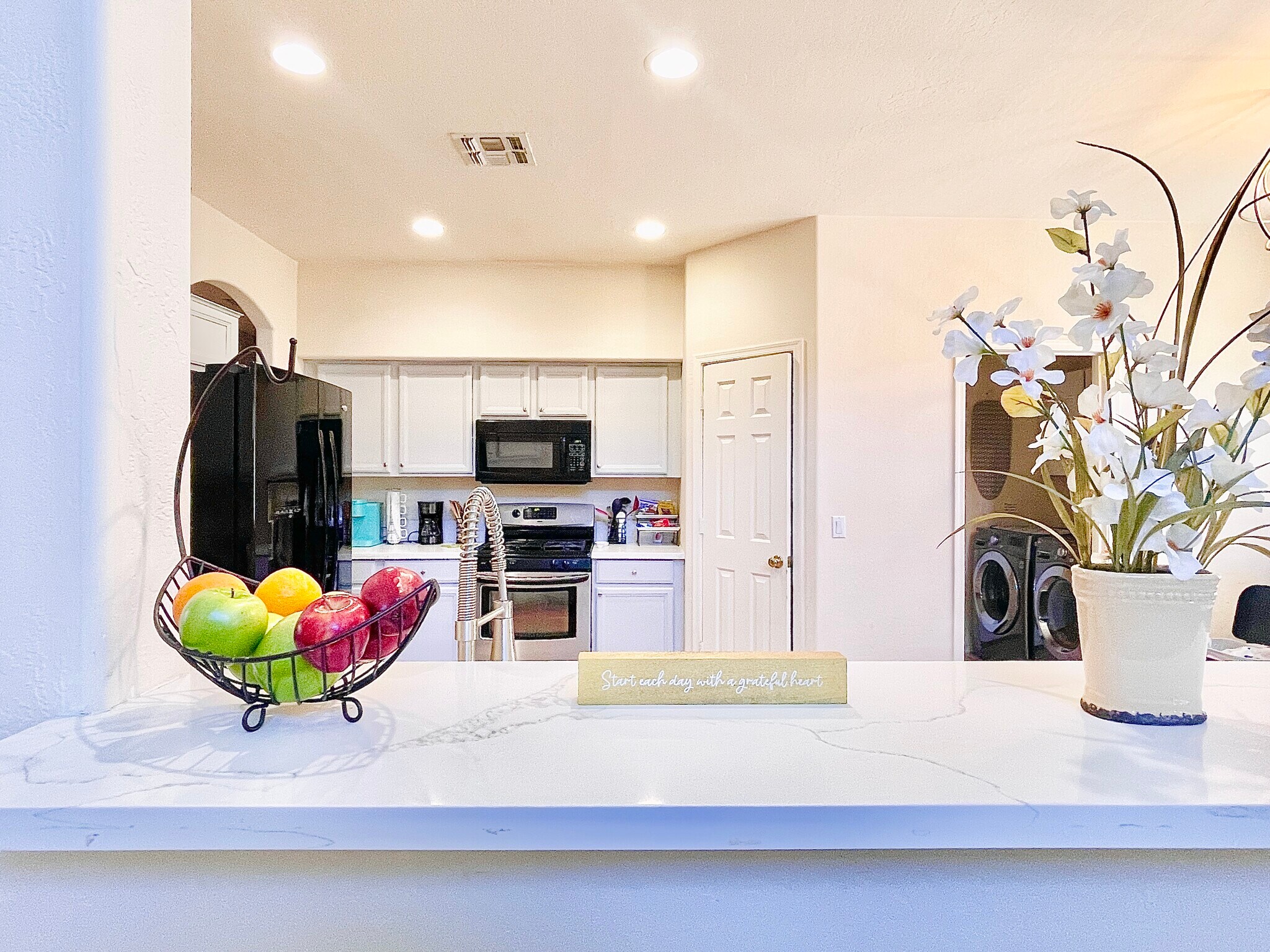 Building Photo - 6846 S 26th Pl