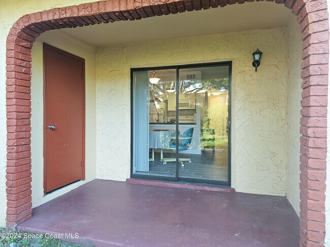 Building Photo - 193 San Juan Cir