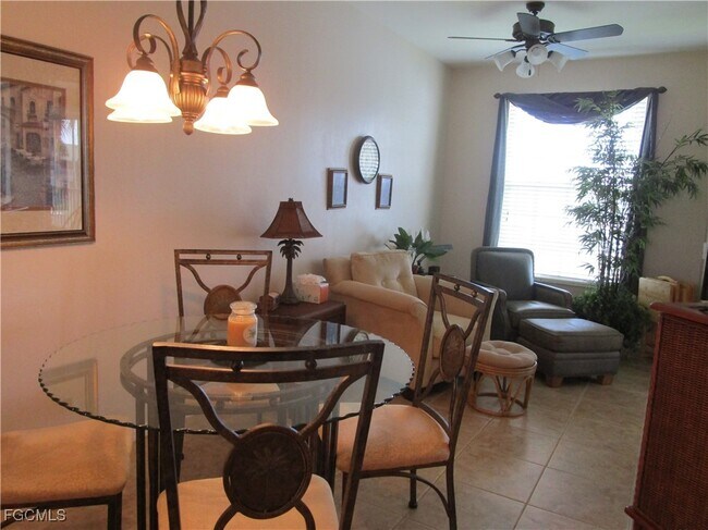 Building Photo - 14571 Grande Cay Cir