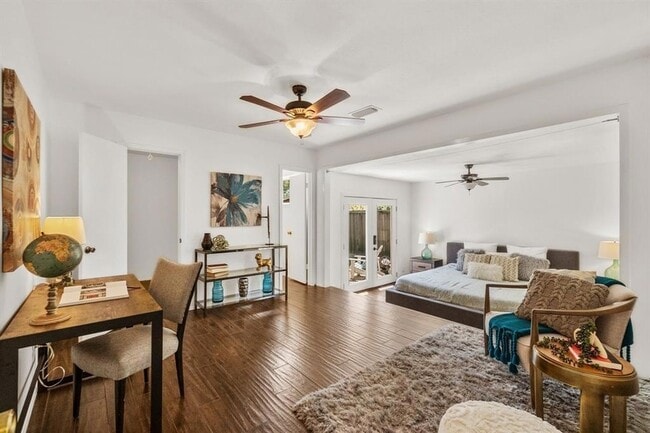 Building Photo - 11711 Shoshone Dr