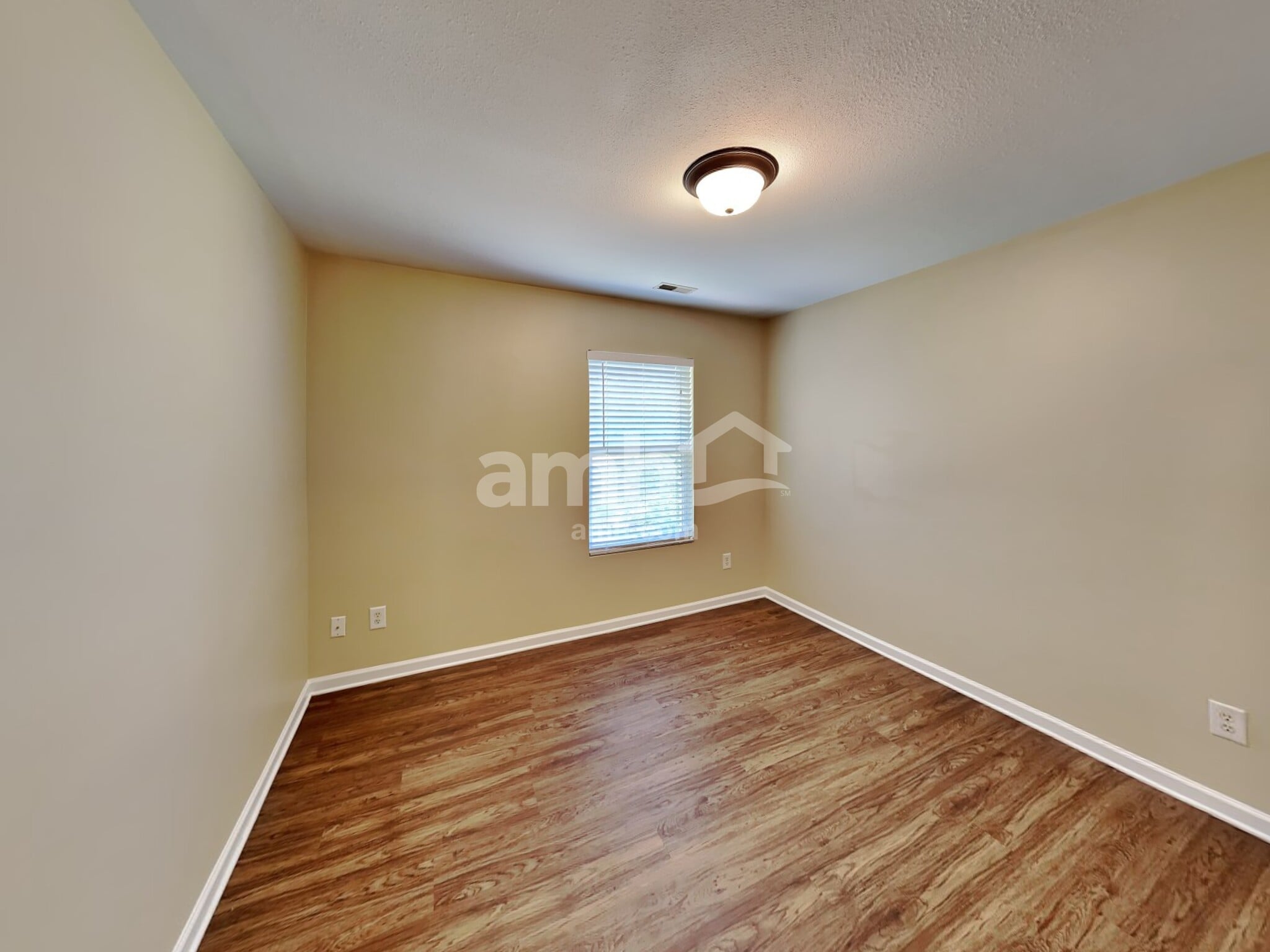 Building Photo - 14716 Castletown House Dr