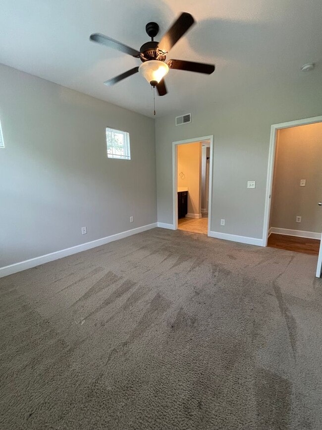 Building Photo - 8605 Peckham Ln