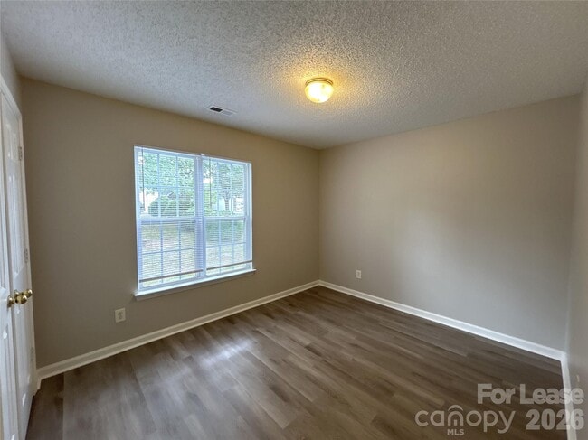 Building Photo - 1839 Olsen Ln