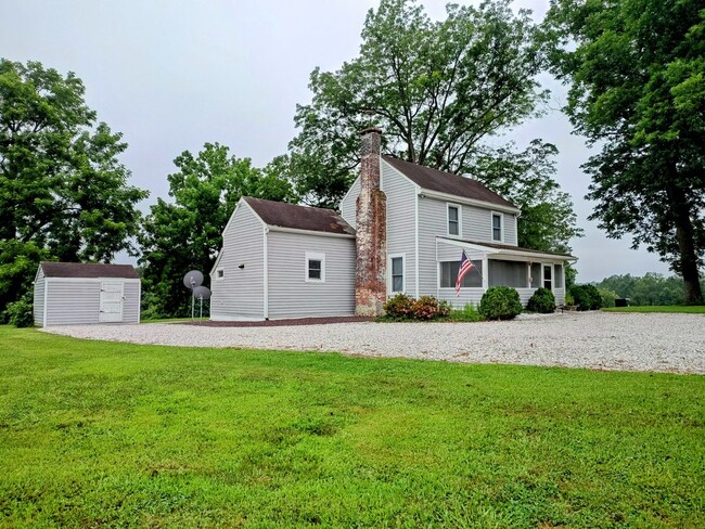 Building Photo - Providence Forge/New Kent farmhouse