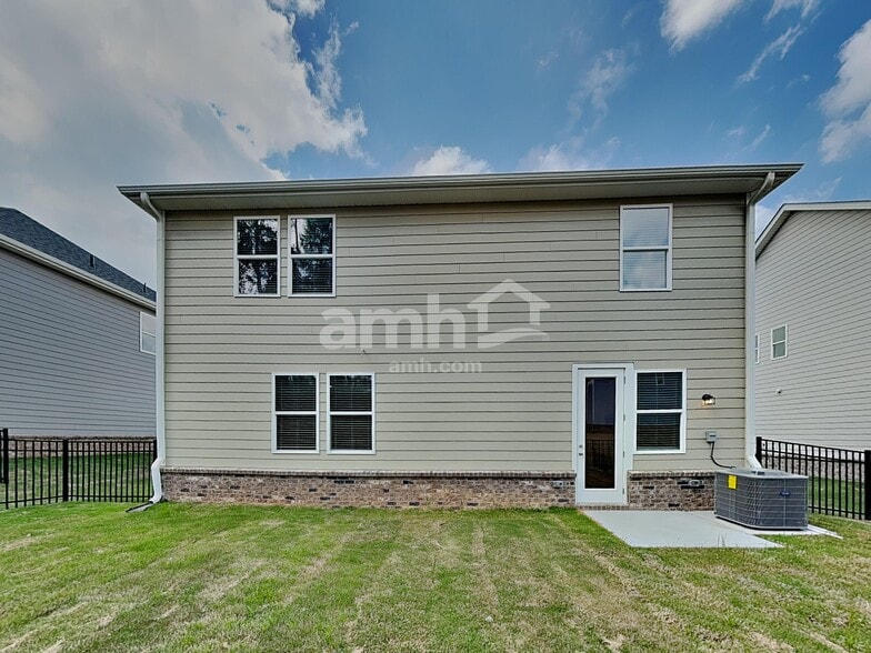 Building Photo - 945 Carnelian Ln