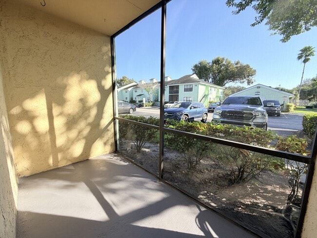 Building Photo - 4005 NW 87th Ave