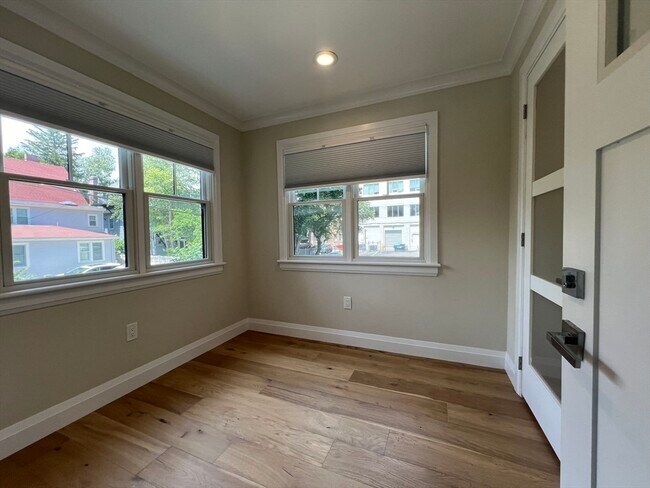 Building Photo - 23 Winslow Rd