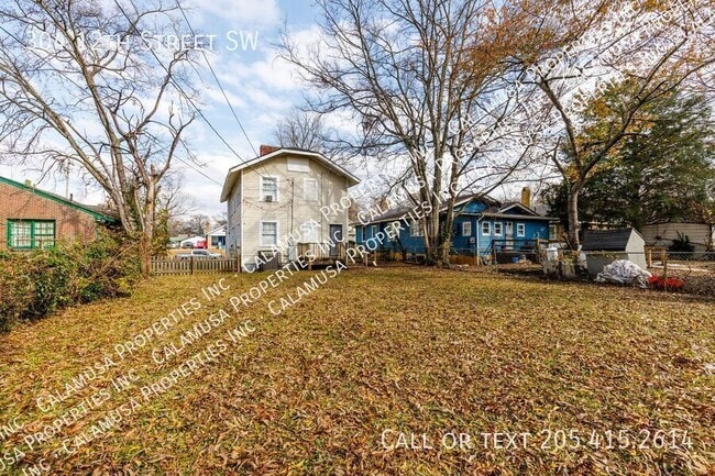 Building Photo - 304 12th St SW