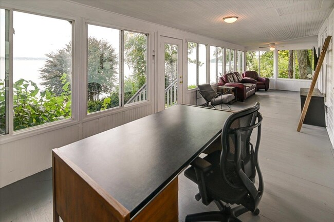 Building Photo - 5026 Lake Mendota Dr