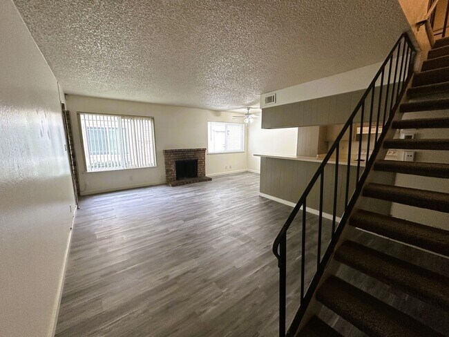 Building Photo - 2909 Norcade Cir