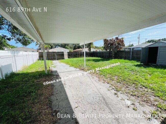 Building Photo - 616 89th Ave N