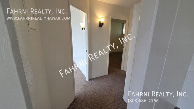 Building Photo - 95-2052 Waikalani Place B-207-