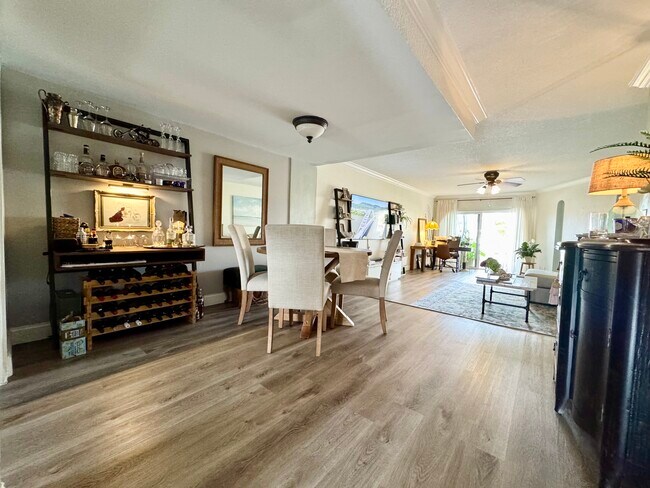 Building Photo - 1861 SE 4th St