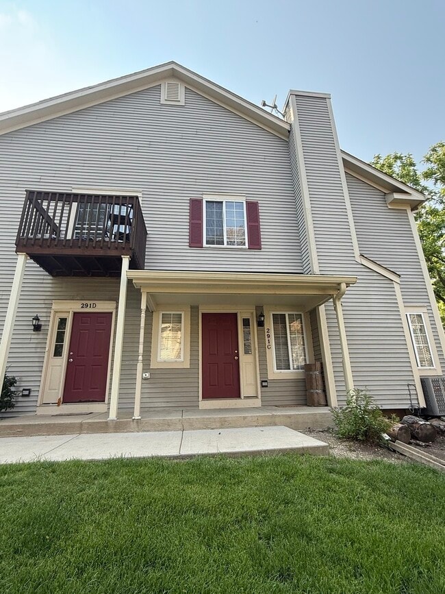 Primary Photo - 291 Windsor Ct