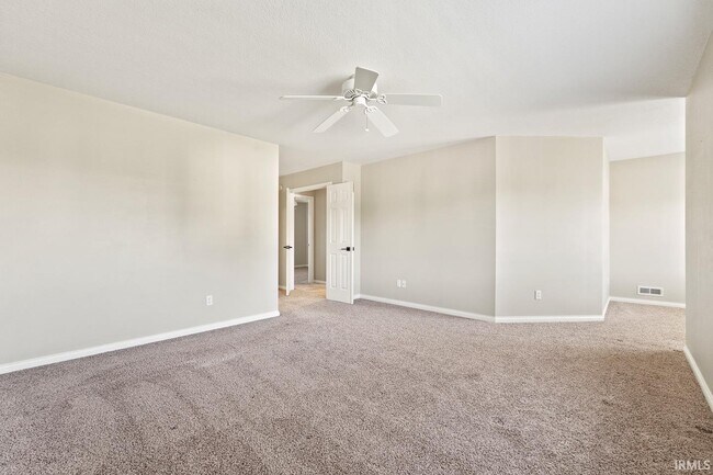 Building Photo - 1128 Amastar Cove