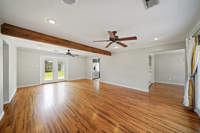 Building Photo - 10602 Willowisp Dr