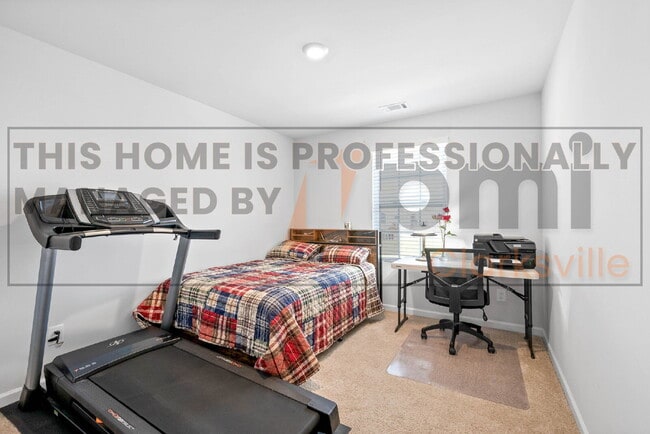 Building Photo - "JUST REDUCED - Charming Four Bedroom Retr...