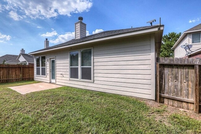 Building Photo - 16619 Whitaker Creek Dr