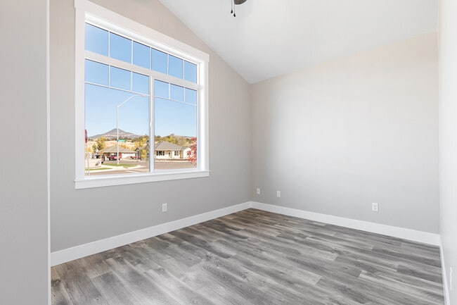 Building Photo - 3888 Wyoming Ln