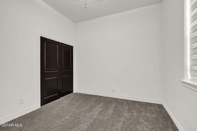 Building Photo - 12365 Desert Wolf Ave