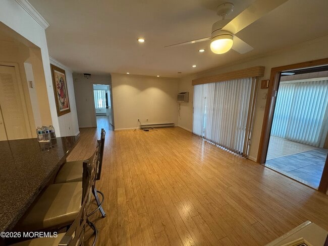 Building Photo - 134 Amberly Dr