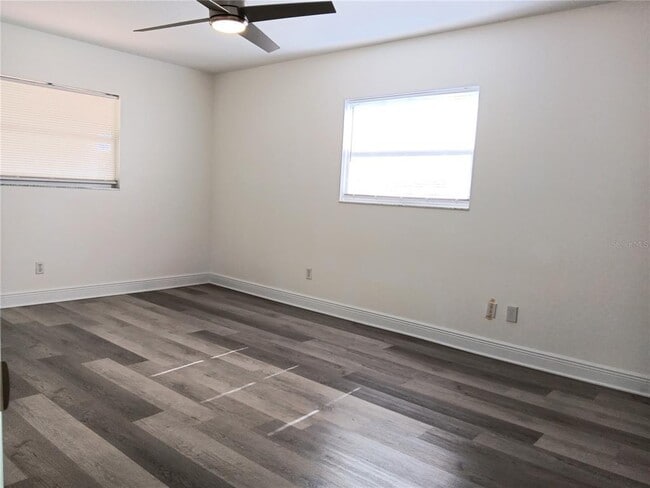 Building Photo - 4864 Lake Charles Dr N