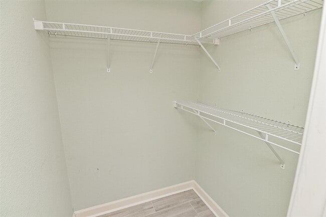 Building Photo - 4515 Briar Hollow Pl